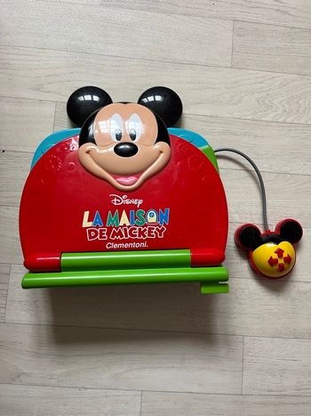 Petit ordinateur Mickey 