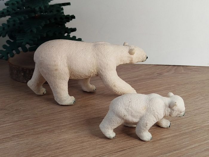 PAPO Ours polaire ourson  figurine Animal de la banquise - photo numéro 3