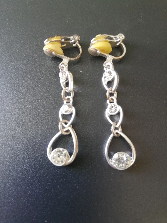 Boucles d'oreilles pendantes à pinces (clips) neuves