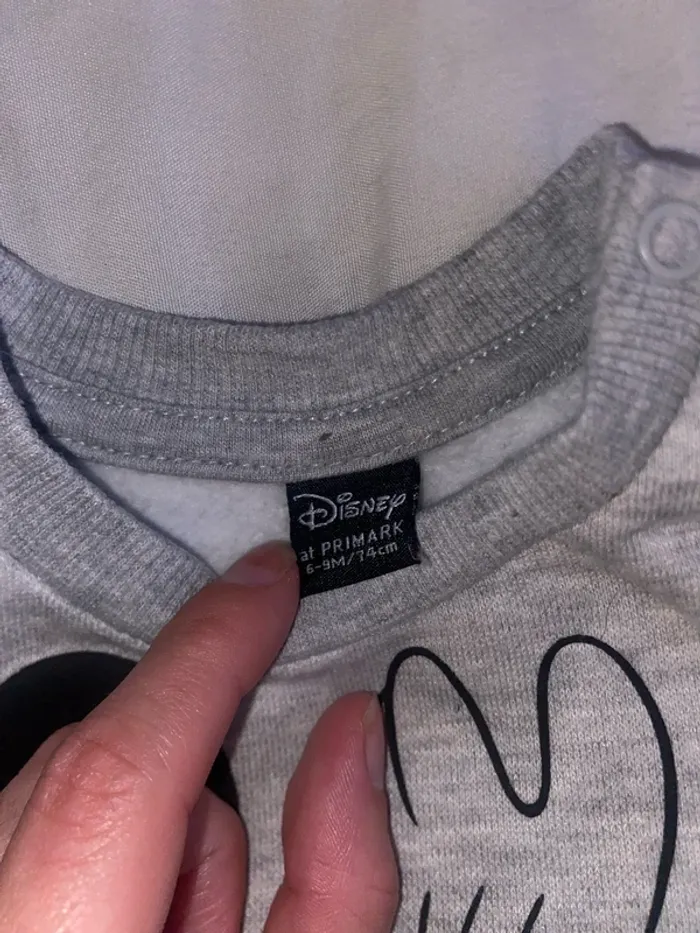 Pull sweat Mickey 6-9 mois - photo numéro 2