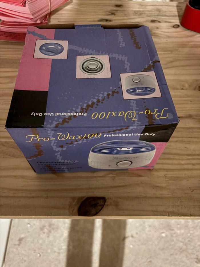 🌟 Chauffe-Cire Pro-Wax 100 - Neuf et jamais utilisé ! 🌟
