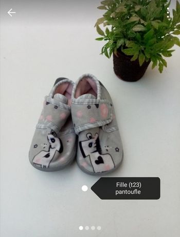 Pantoufle, chausson, fille (T23)