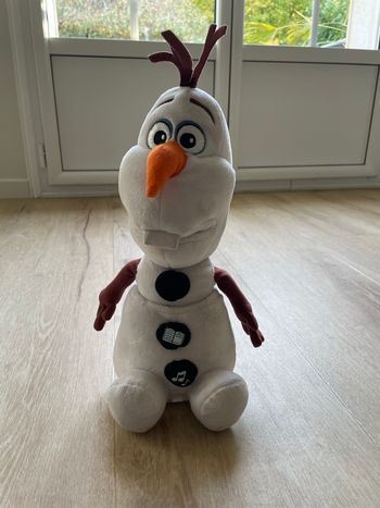 Olaf parle et chante