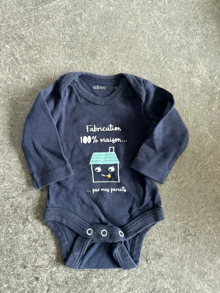 Lot de 3 bodys manches longues 1 mois - photo numéro 2