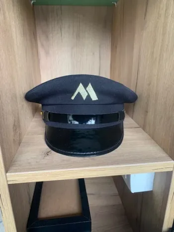 casquette mounir style pilote commandant