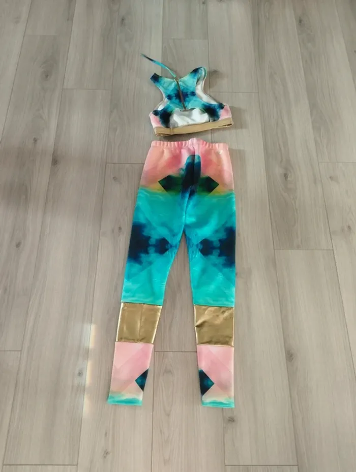 Ensemble de surf Roxy S neuf legging + brassière - photo numéro 2