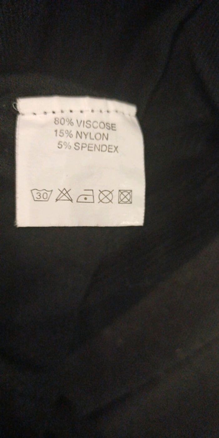 Robe pull noir - photo numéro 4