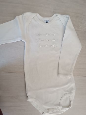 Body blanc Petit Bateau 18 mois