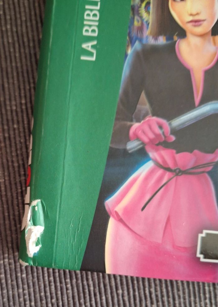 Livre enfants 10 12 ans Cluedo enquête - photo numéro 3