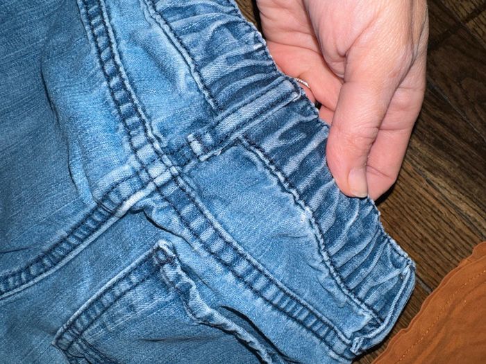 T-shirt vertbaudet (tbe) et short H&M (bon état) 3 ans - photo numéro 3