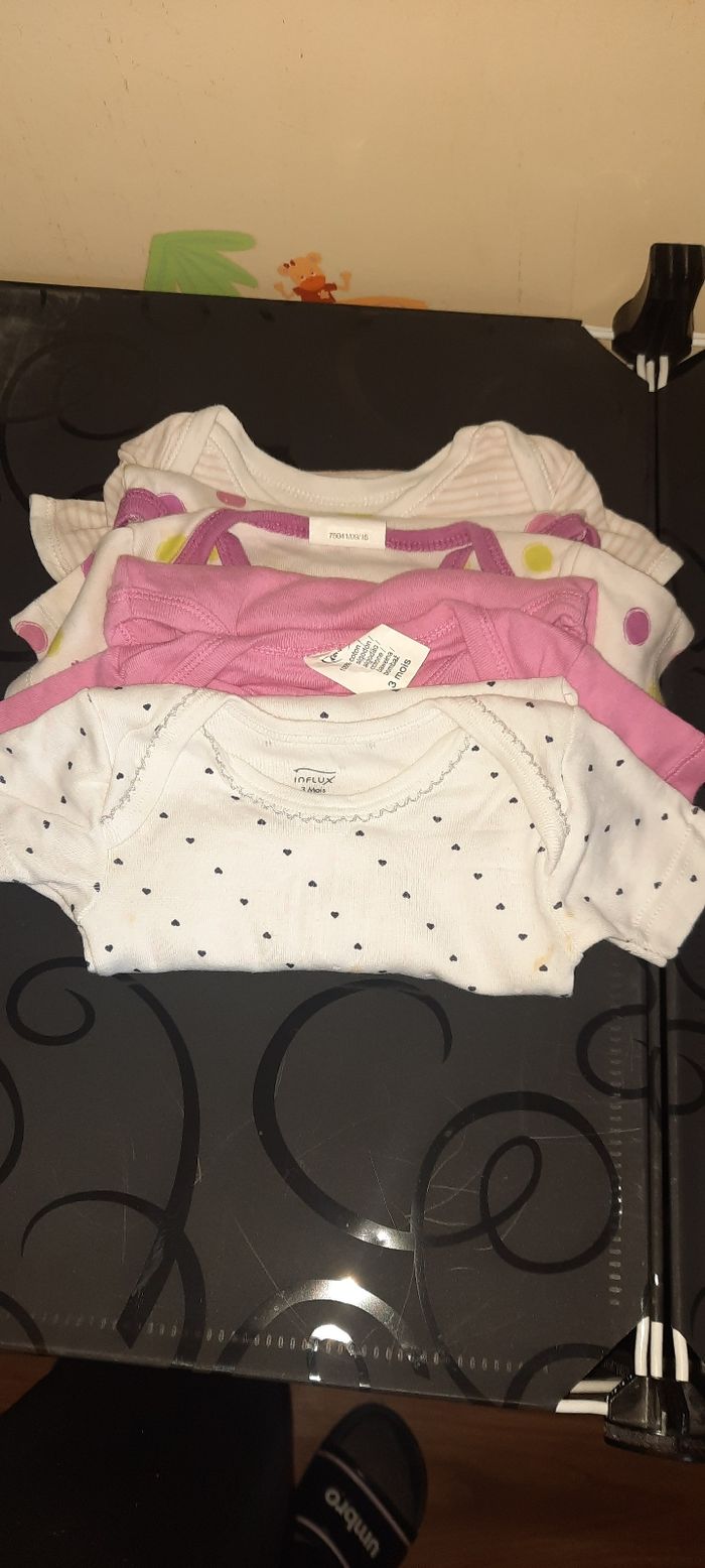 Pantalons, pyjama, bodys 3 mois - photo numéro 8