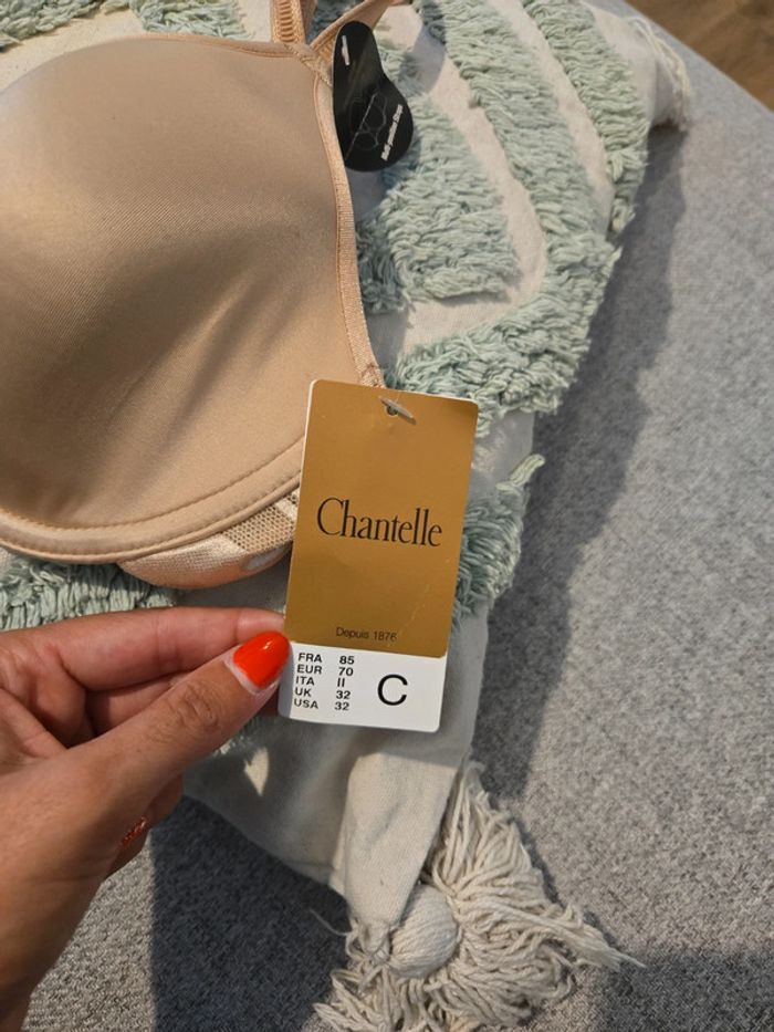 Soutien gorge chantelle 85c neuf avec étiquette - photo numéro 3