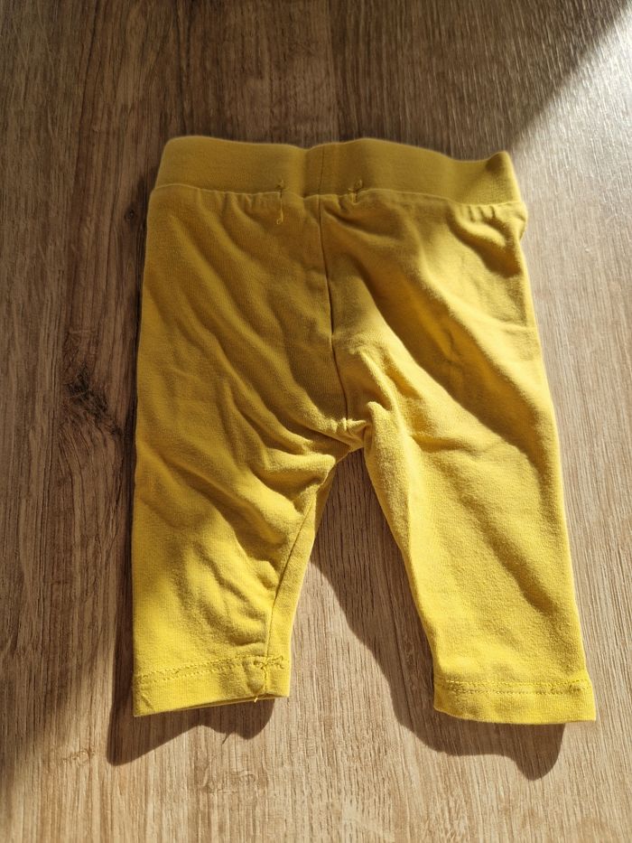 Legging court Lulu Castagnette jaune moutarde - 3 mois - photo numéro 2