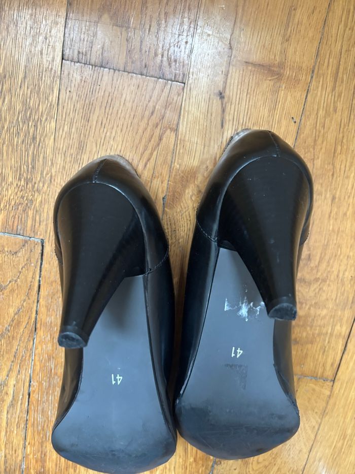 Escarpins noirs bata taille 41 - photo numéro 3
