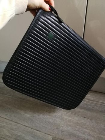 Pochette à documents en résine noire