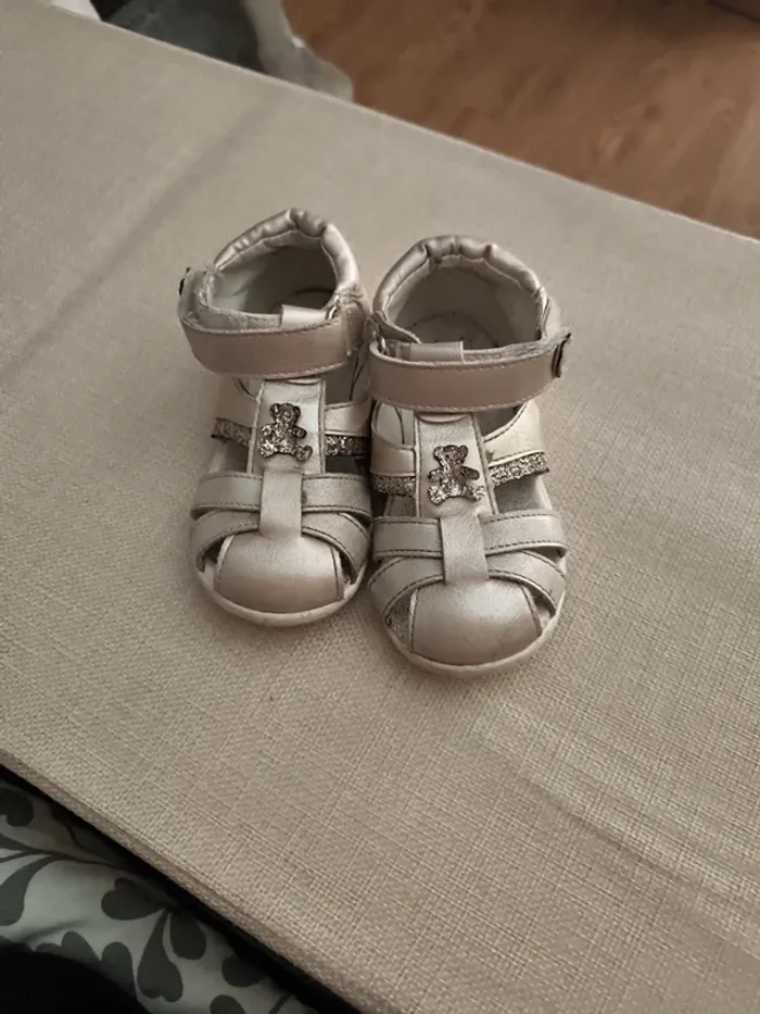 Sandales Lulu Castagnette fille – Taille 23 - photo numéro 2