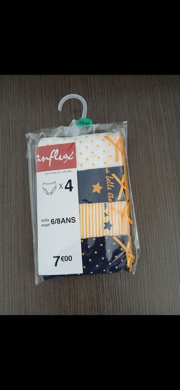 Lot de 4 culottes coton 6/8 ans