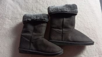 A Donner Si Achat mini 5€  Bottines taille 7 Canada voir infos