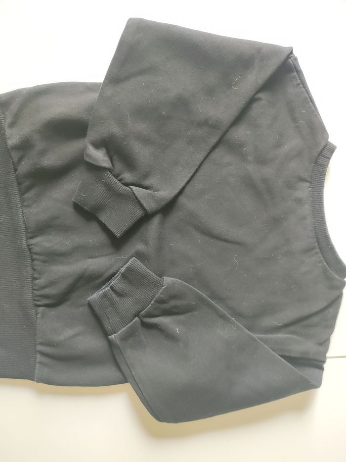 Pull noir shein 4 ans - photo numéro 3