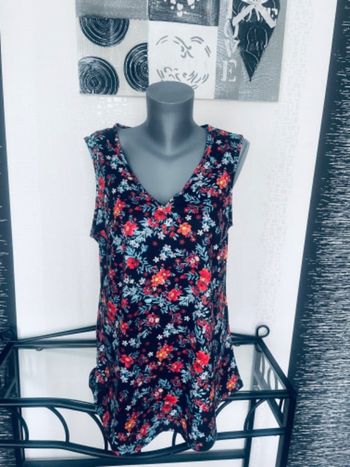 Débardeur Sheilay tendance taille 44 excellent état