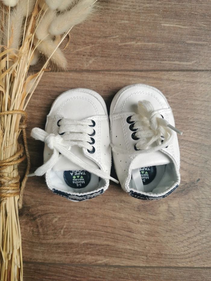 🌺Chaussures basket bebe 3/6mois blanche lacet tape à l'œil - photo numéro 4