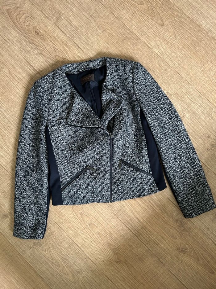 Veste bleue marine et chamarrée S.Oliver taille 42 bon état - photo numéro 8