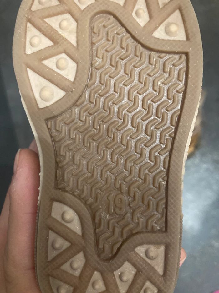 Chaussure montante - photo numéro 6