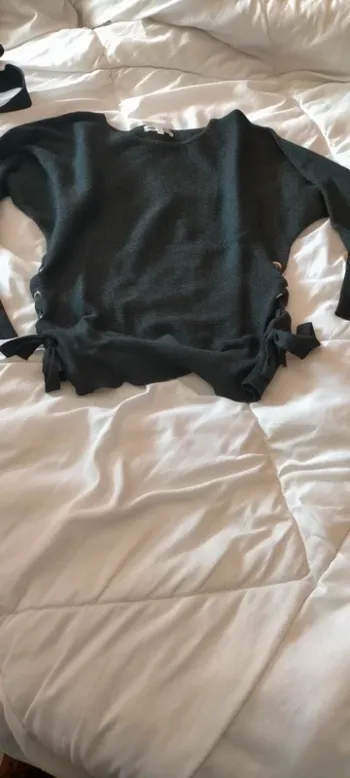 Pull noir pailleté