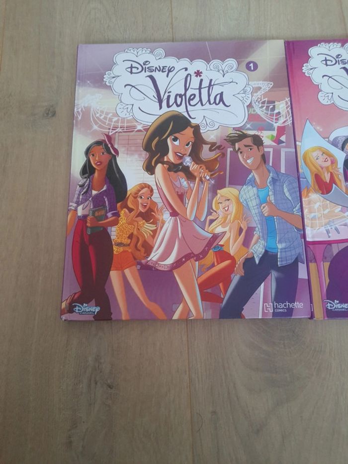 Lot de 2 bd violetta neuves tome 1 et 2 - photo numéro 2