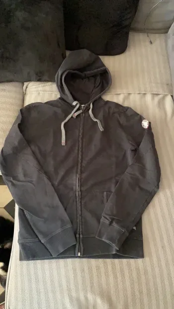 Sweat à capuche et zip
