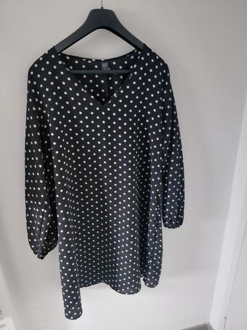 Robe a pois