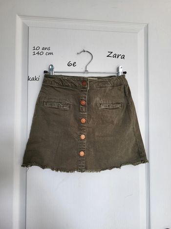Jupe jean à boutons zara 10 ans