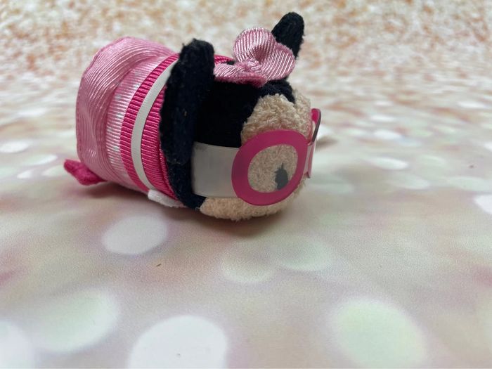 Peluche Minnie Disney Store Tsum Tsum - photo numéro 2