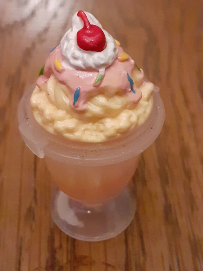 🎀 Coupe de glace poupée Barbie
