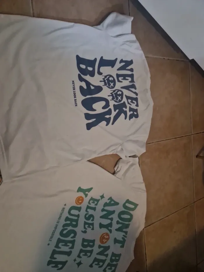 Lot de 2 tee shirts shein - photo numéro 5