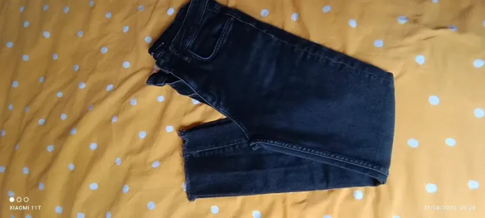 2 jean Zara lot jean Zara noir blanc 36 slim patte d'éléphant - photo numéro 5