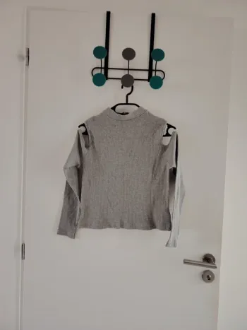 top gris, manche longue taille L