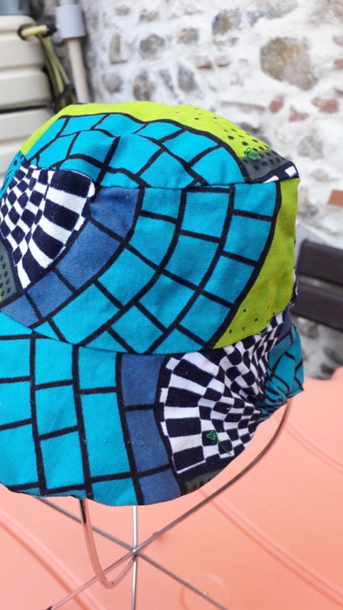 Bob tissu wax fait main, taille 6 mois - photo numéro 2