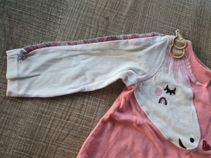 T shirt DPAM 12 mois en très bon état - photo numéro 2