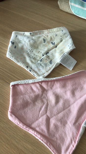 Lot de deux bandanas fille satisfaisant