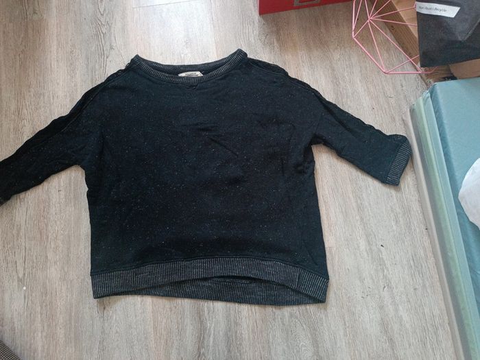 Pull Pull and Bear noir 36