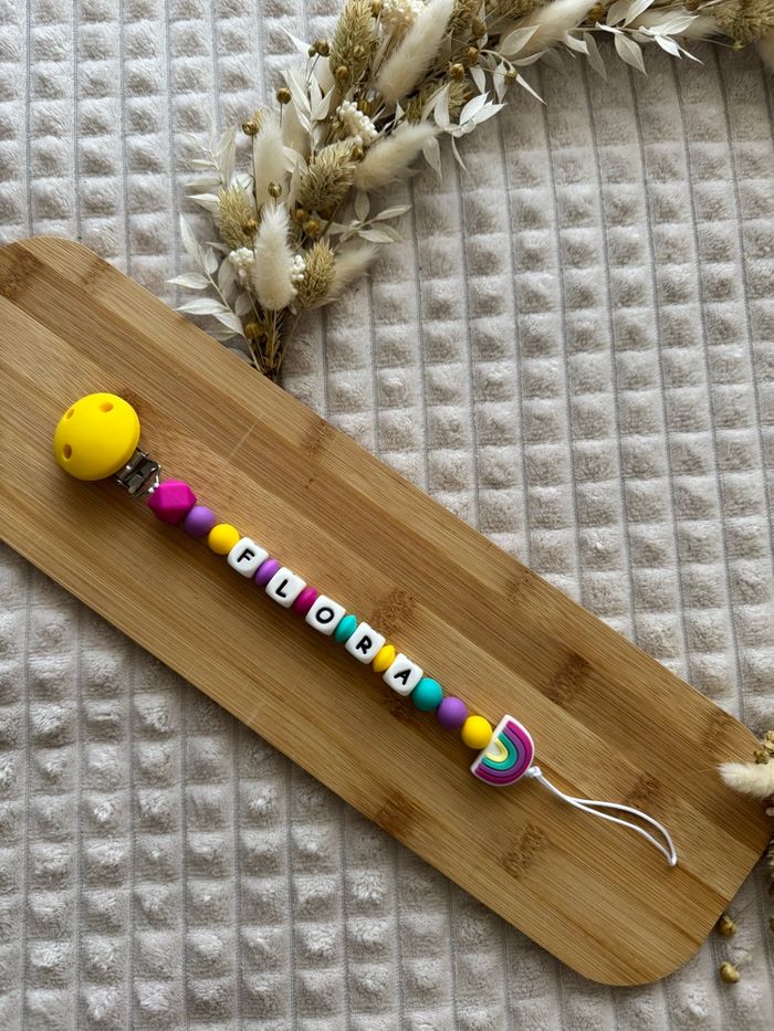 Attache tétine en silicone - photo numéro 8