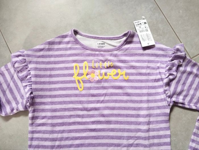 * T-shirt violet en maille doudou T10A Kiabi - photo numéro 2