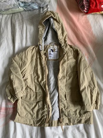 Blouson avec capuche été