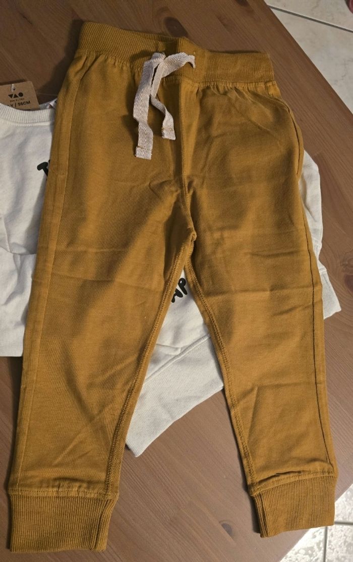 (Neuf non porté) 🏷💙🤩 pyjama 3 ans garçon 🤩💙🏷 - photo numéro 2