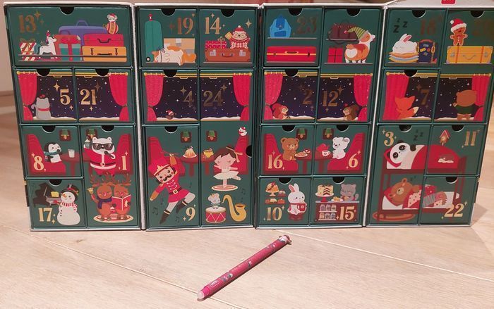 Stylo Collector Legami Noël 2025 - photo numéro 3