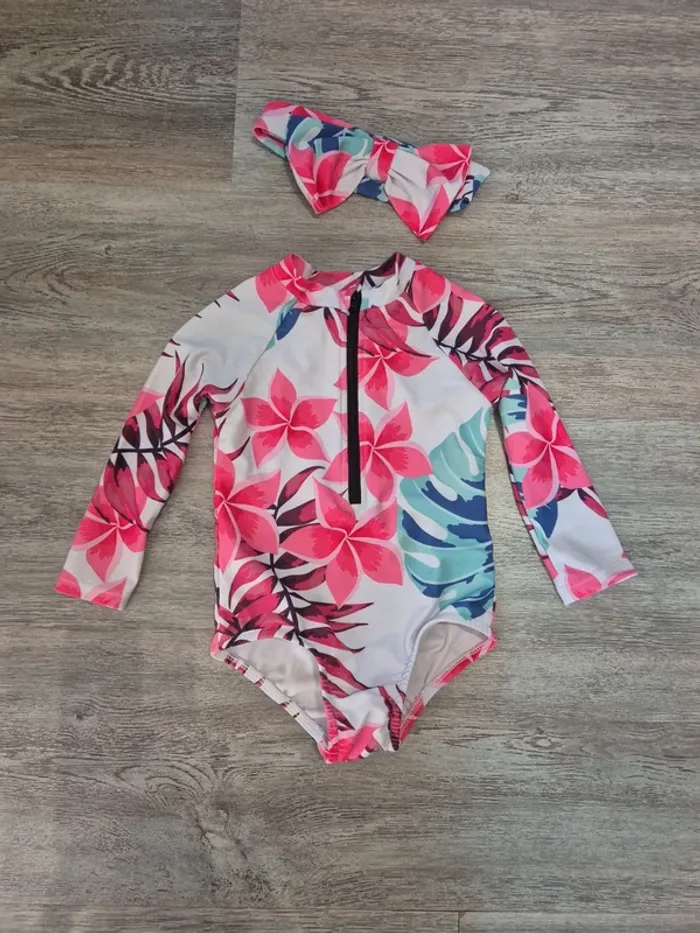 Maillot de bain anti UV manches longues