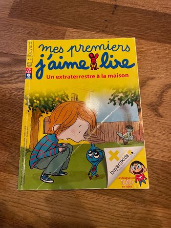Livre Mes premiers J’aime lire Un extraterrestre à la maison