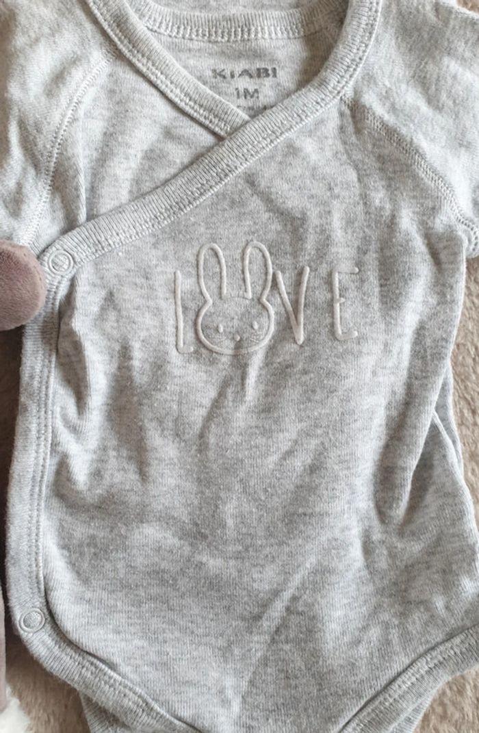 Bodies - photo numéro 2