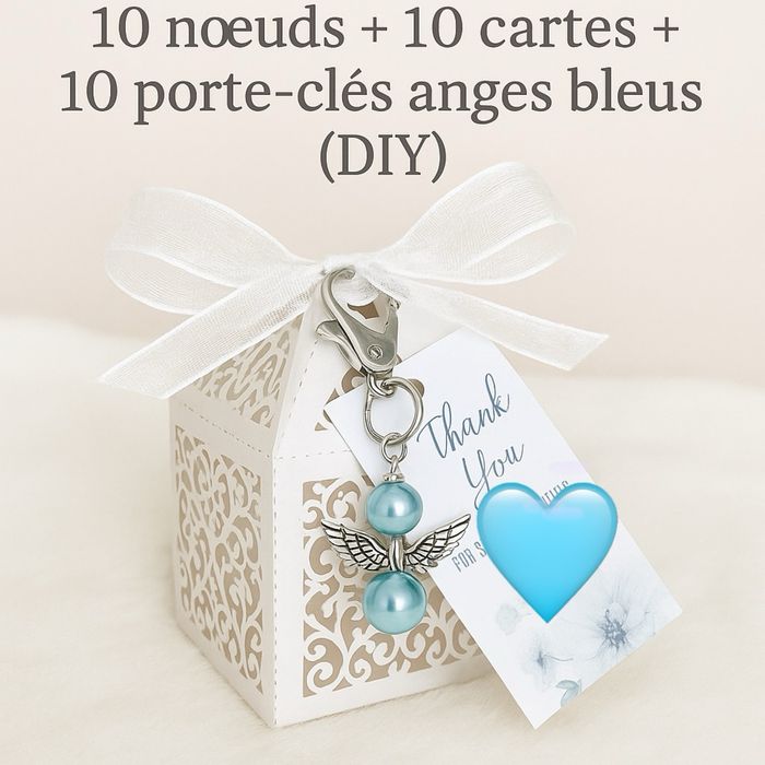 Lot de 10 boîtes à dragées + 10 nœuds + 10 cartes + 10 porte-clés anges bleus